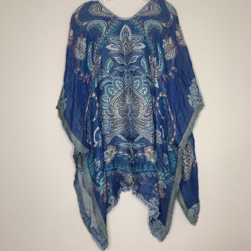 Chico’s reversible wrap - Picture 2 of 7
